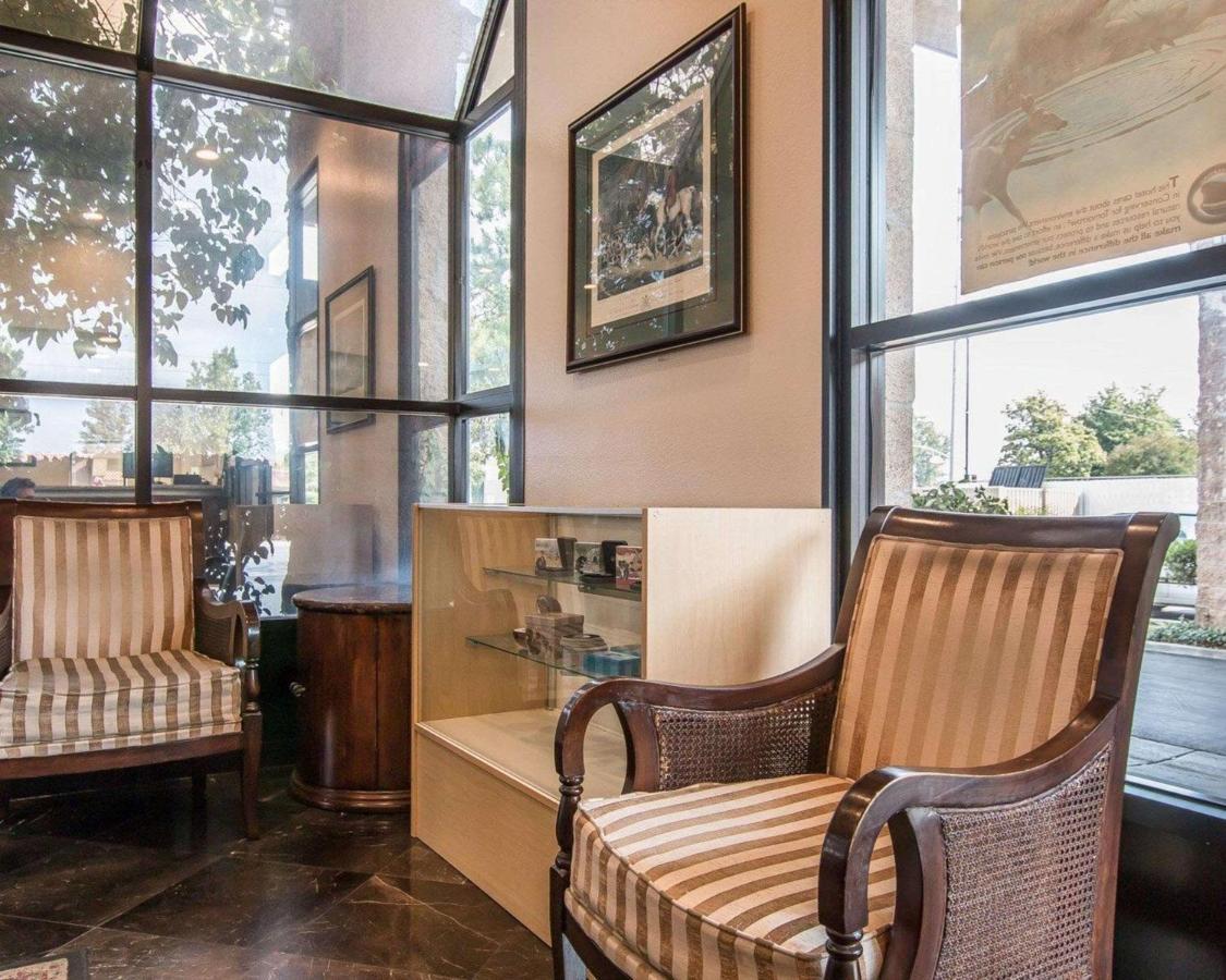 Palm Inn Hotel Near Tyler Mall ריברסייד מראה חיצוני תמונה